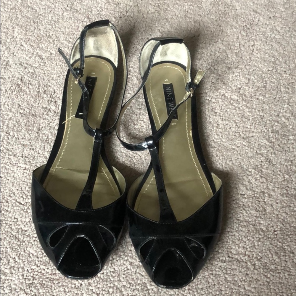 Women’s Nine West Flats